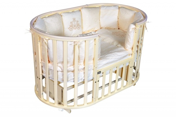 Кроватка с маятником "Laura Plus" 6 в 1